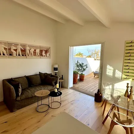 Apartment The Lighthouse Quiet Terrace On The Port *